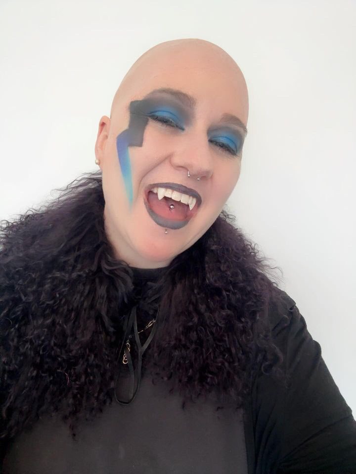 Did my first ever bald cap application 🖤💙 it’s fun adding new skills to my art.