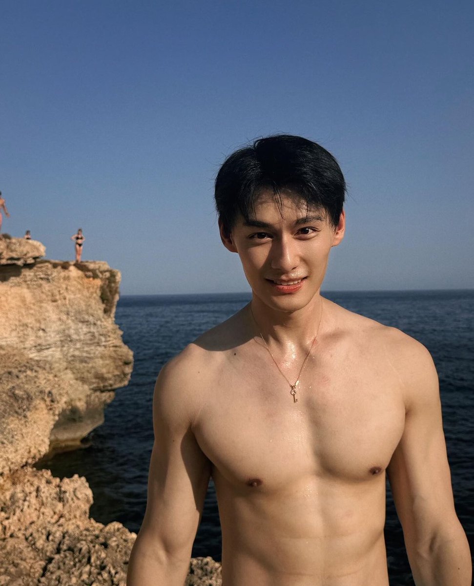 imokitsalright's tweet photo. ไอม๋าใหญ่ฮีกะจะไม่ให้ใครรอดเลยดิ เอางั้นเลยดิ https://t.co/G599ni3YZQ