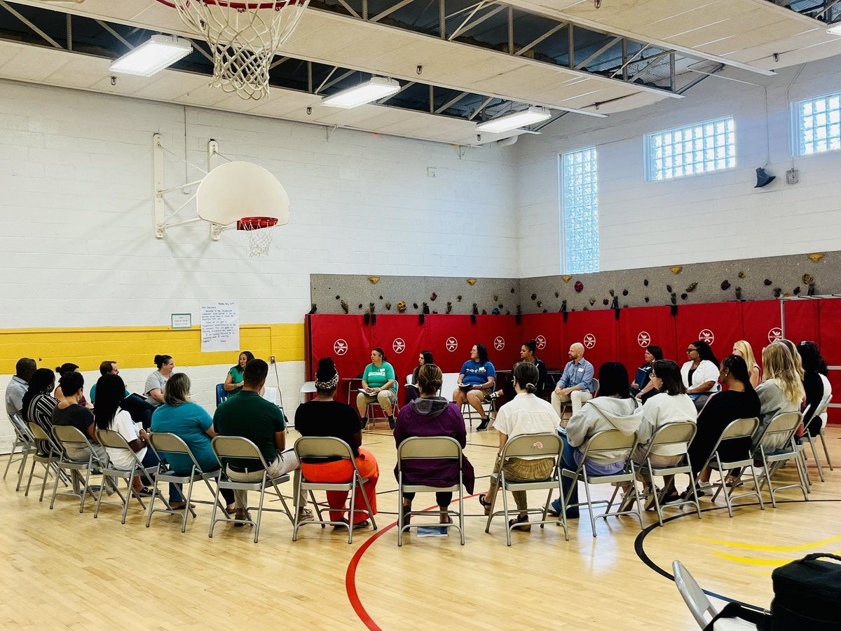 It's a full house at  day one of our <a href="/responsiveclass/">Responsive Classroom</a> four day course!!! Our <a href="/CvilleSchools/">Charlottesville City Schools</a> educators are engaged and committed to continuous learning and growth. We are so excited for this learning opportunity with our very own @SarahEScavone!!

<a href="/royalgurley/">Royal A. Gurley, Jr., Ed.D.</a> <a href="/KatinaOtey/">Katina Otey, Ed.D.</a>