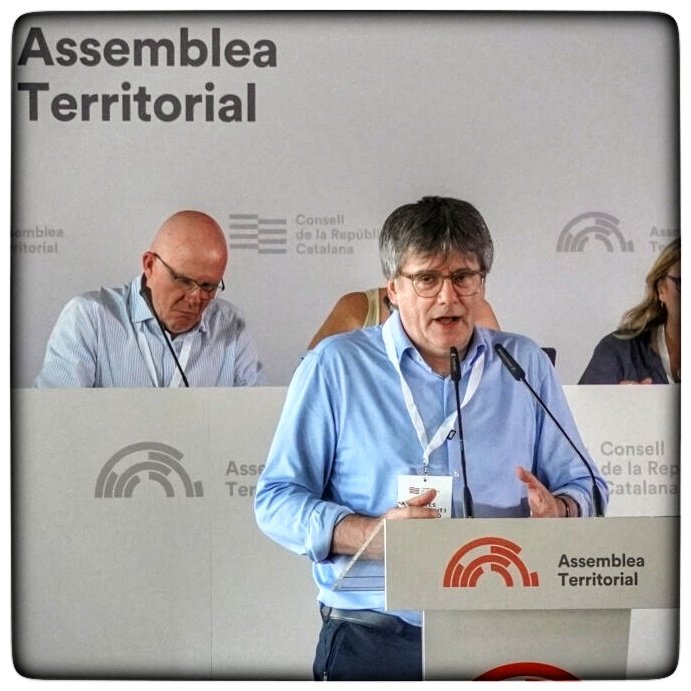 A la vostra disposició. Sempre amb Vós, President <a href="/KRLS/">krls.eth / Carles Puigdemont</a>

Amer i tots els Consells Locals del <a href="/ConsellRep/">Consell de la República Catalana</a> estem preparats per quan retorneu.

Amb el legítim President de Catalunya, fruit del mandat del referèndum de l'1-O i de la DUI del 27/10/17
#Preparemnos