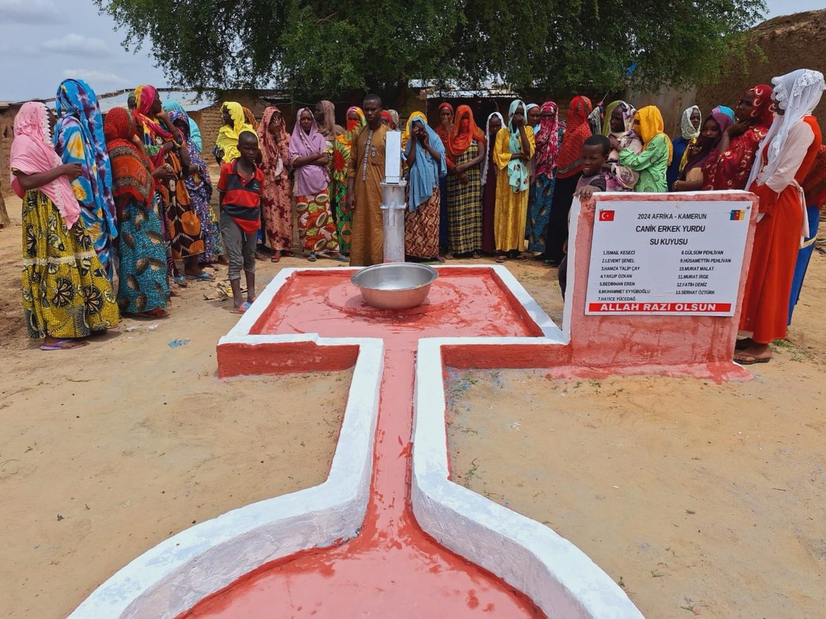 GSB_KYGM's tweet photo. "Su hayattır."

Samsun Canik Yurdunun gönüllü öğrencileri ve personelinin desteğiyle Afrika ülkesi Kamerun'da açılan su kuyusu bölge halkına hayat verdi. 💧🙏🏻

#KYGMGönülBağı
#GönüllüyüzBiz https://t.co/pO9lO3QBtS