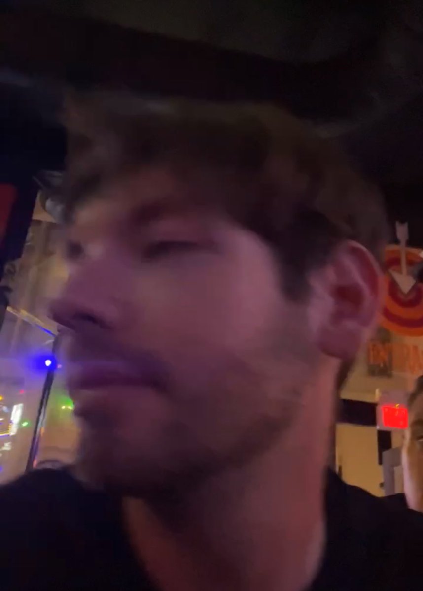 AREA Happy Hour 🎙 tweet media