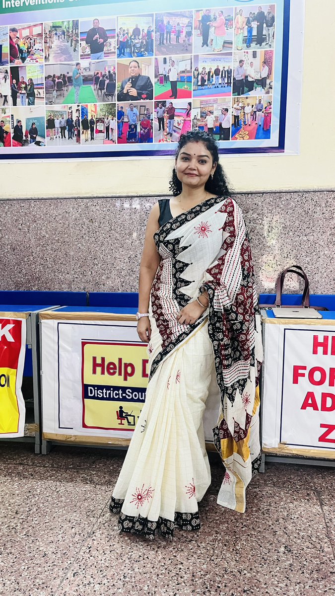SaviMisratewari's tweet photo. 🎉 "Education is the most powerful weapon which you can use to change the world." – Nelson Mandela
Day 1 of Shiksha Saptah at Govt Co-Ed SSS Sector 6, R.K. Puram features innovative TLMs. Let’s celebrate and elevate education together! #ShikshaSaptah #Education #TLMShowcase https://t.co/nmKIejKjfz