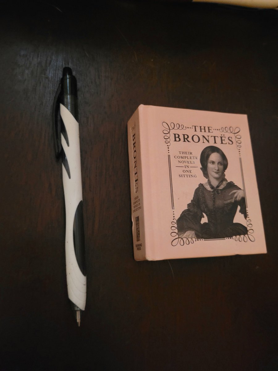 cathholland01's tweet image. Pen provided for scale. #tinybook