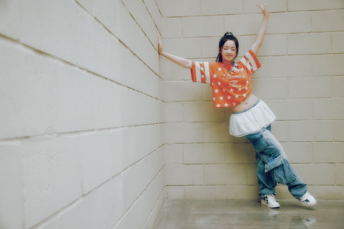 ELISIABR's tweet photo. A MAIS LINDA! Confira as fotos promocionais da #Elisia para o comeback do UNIS com "Curious".

#ELISIA #엘리시아 #UNIS #윤니스 @UNIS_Offcl https://t.co/X21A7o4JS2
