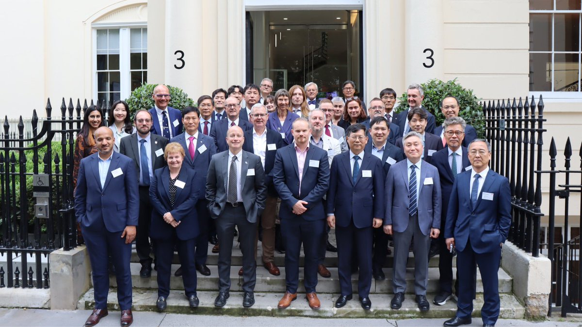 Great British Nuclear (@gbngovuk) on Twitter photo ▶️Last week, our Technical Director Brian Robinson, presented at the Civil #Nuclear Energy: A Royal Academy of Engineering and National Academy of Engineering of Korea forum.
💡It was hosted at <a href="/RAEngNews/">Royal Academy of Engineering</a> as part of a bilateral partnership on clean energy.
#CivilNuclear ▶️Last week, our Technical Director Brian Robinson, presented at the Civil #Nuclear Energy: A Royal Academy of Engineering and National Academy of Engineering of Korea forum.
💡It was hosted at <a href="/RAEngNews/">Royal Academy of Engineering</a> as part of a bilateral partnership on clean energy.
#CivilNuclear