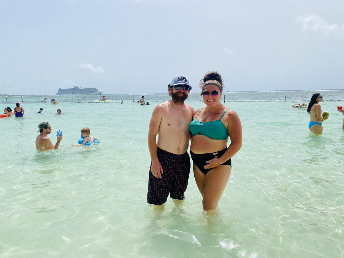 layce_11's tweet photo. Costa Maya 🏝️❤️ https://t.co/07ciRJB1Dq