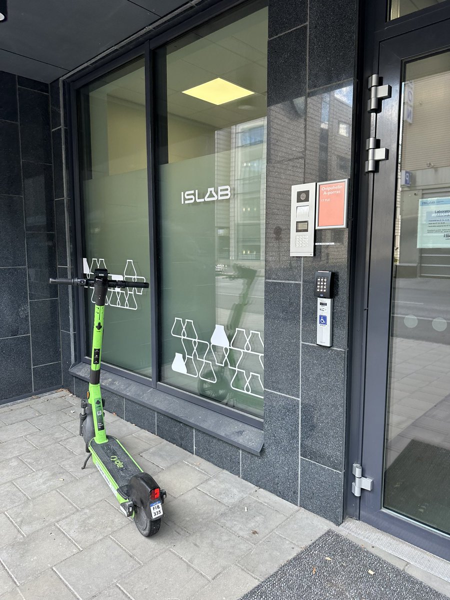 riittanissinen2's tweet image. Aamulla käyty verikokeissa💉🧪🩸
Pitää iltapäivällä soittaa ja kysyä tulokset, ei vissiin vielä sillon netissä näy.🤔 #islab