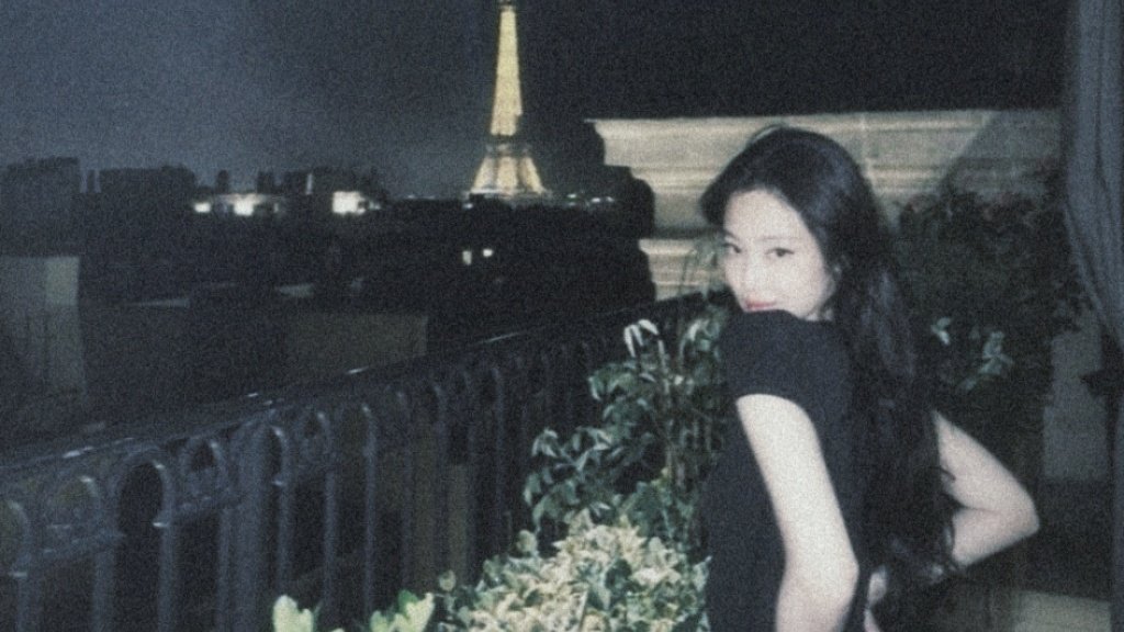 whosjnk's tweet image. a date with jennie