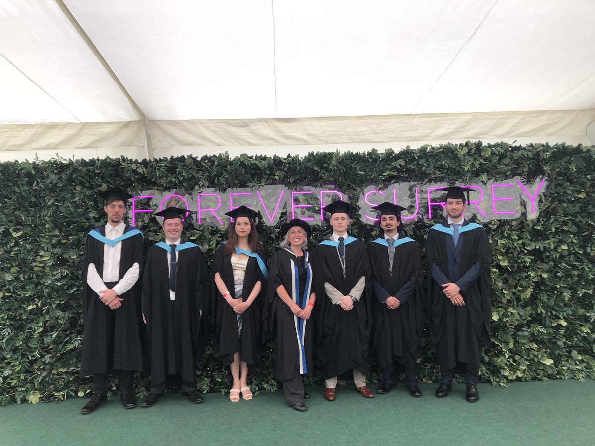 LisiMeira's tweet photo. The MSci biochemistry class 2024 has graduated, congratulations! https://t.co/dIRCjhGKbs