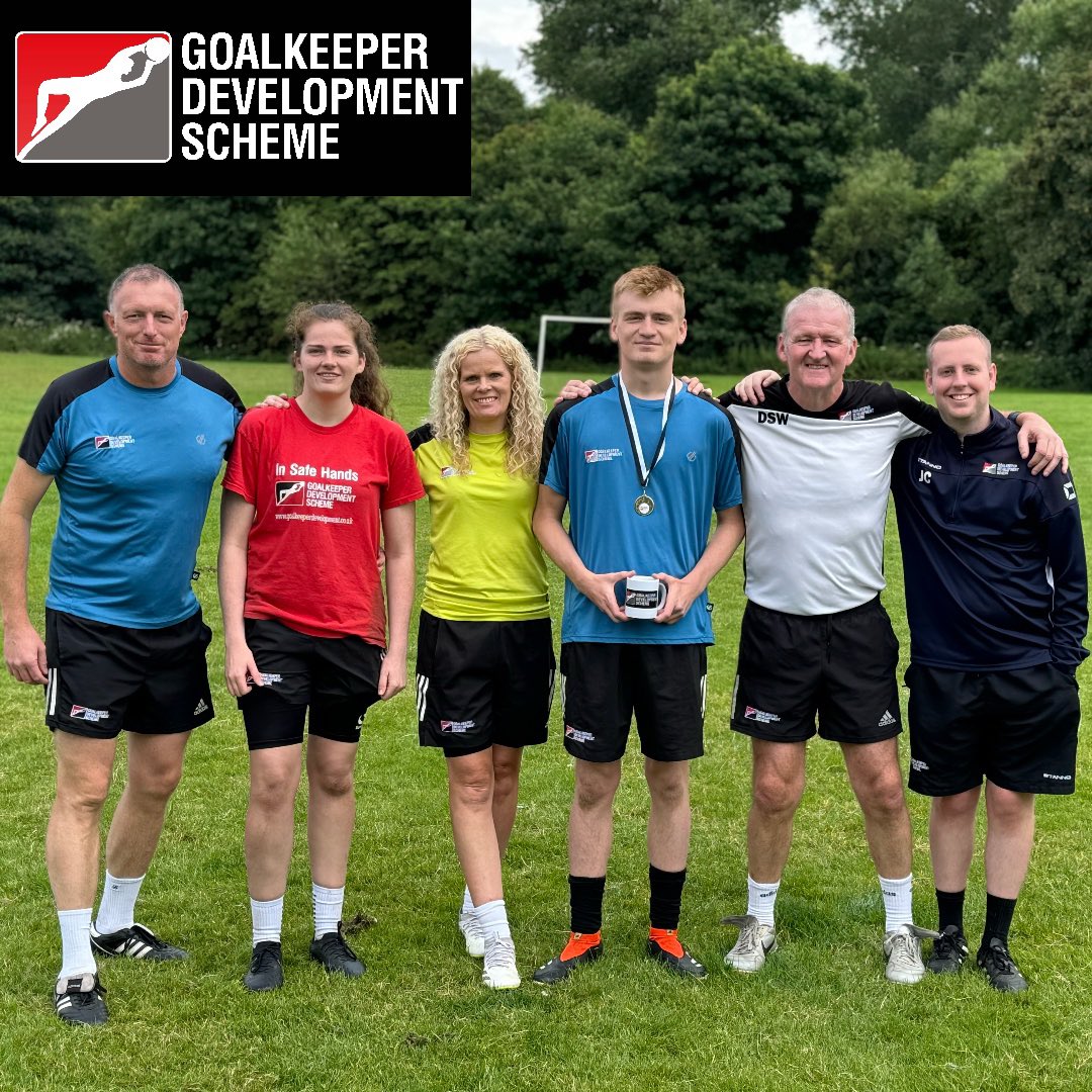 GDSOfficial__'s tweet photo. We say goodbye to Glow Worm who has been with us since the age of 9. He became a young leader, a senior keeper and finally coached for us. All the best for the future Glow Worm from everyone at GDS #gdsacademy #insafehands #goalkeeping #gdsfamily https://t.co/aDOVfQdaNt