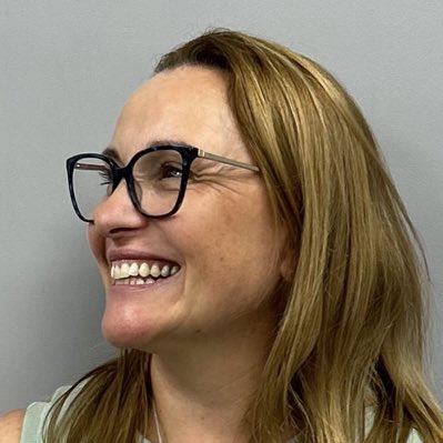 VickyMarsland's tweet photo. #NewProfilePic https://t.co/CcECHXVi0A