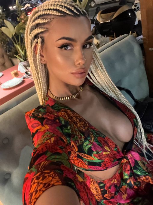 How about a video call with me? https://t.co/4RN28DAJxm  #love #fashion #beautiful #art #happy #cute<a href="/tag/love"class="tags">#love</a><a href="/tag/fashion"class="tags"><span>#fashion</span></a><a href="/tag/cute"class="tags"><span>#cute</span></a><a href="/tag/beautiful"class="tags"><span>#beautiful</span></a><a href="/tag/happy"class="tags"><span>#happy</span></a><a href="/tag/art"class="tags"><span>#art</span></a>