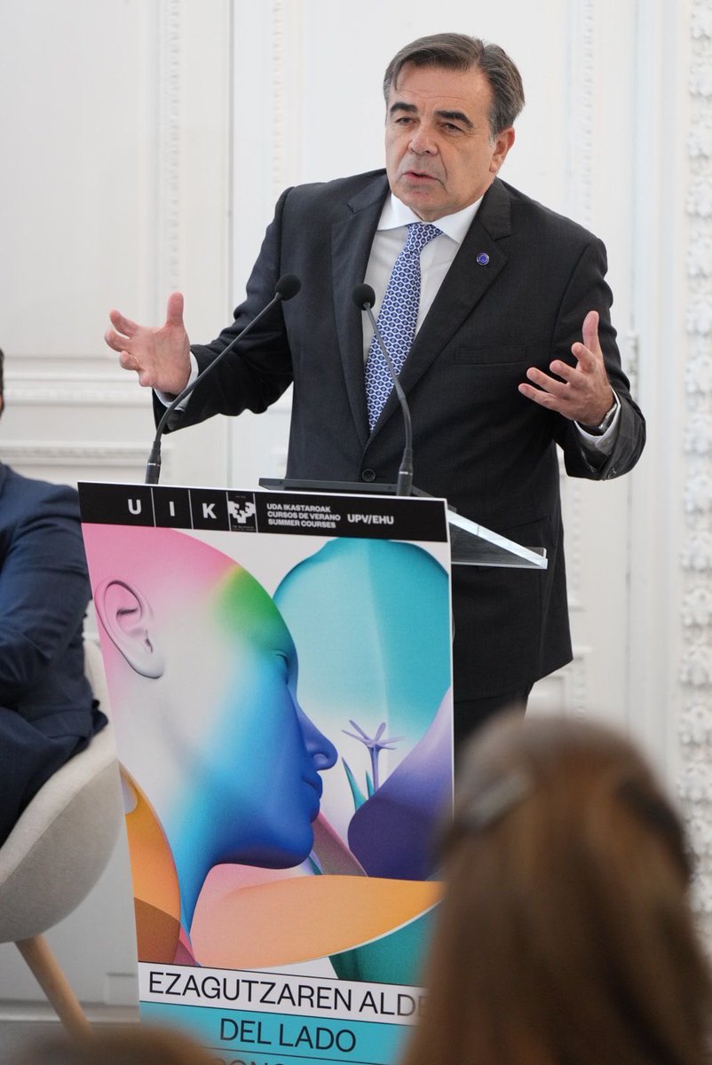 Margaritis Schinas tweet media
