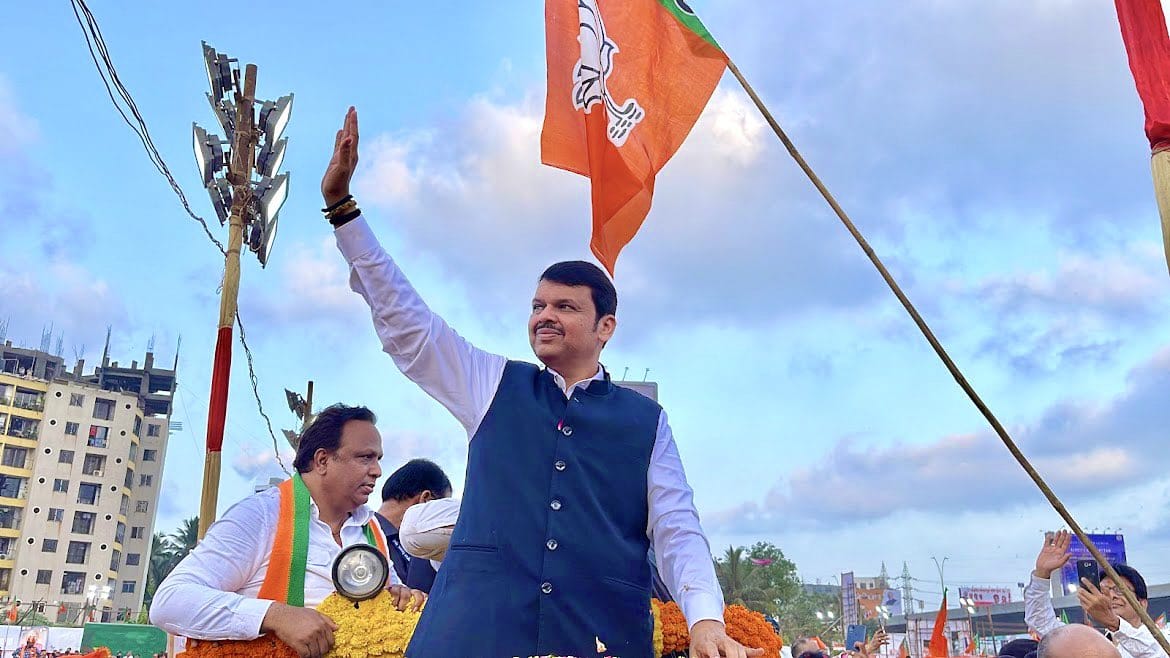Mr_Introvert26's tweet photo. Happy Birthday to Devendra Fadnavis Ji, whose leadership continues to inspire generations in Maharashtra. #HappyBdayDevaBhau @Dev_Fadnavis https://t.co/oh9MIk7Bru