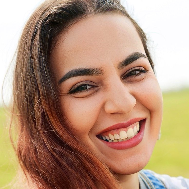 تمدید ۶ ماهه مرخصی درمان #متین_یزدانی و عدم نیاز برای مراجعه به زندان جهت ادامه حبس.

متین یزدانی فعال حقوق زنان که هنگام ورود به زندان در سلامت کامل بوده و پس از استقرار در زندان لاکان رشت بدلیل عدم رعایت اصول بهداشتی در زندان مغایر با ماده بخشنامه حمایت از زندانیان: «به منظور