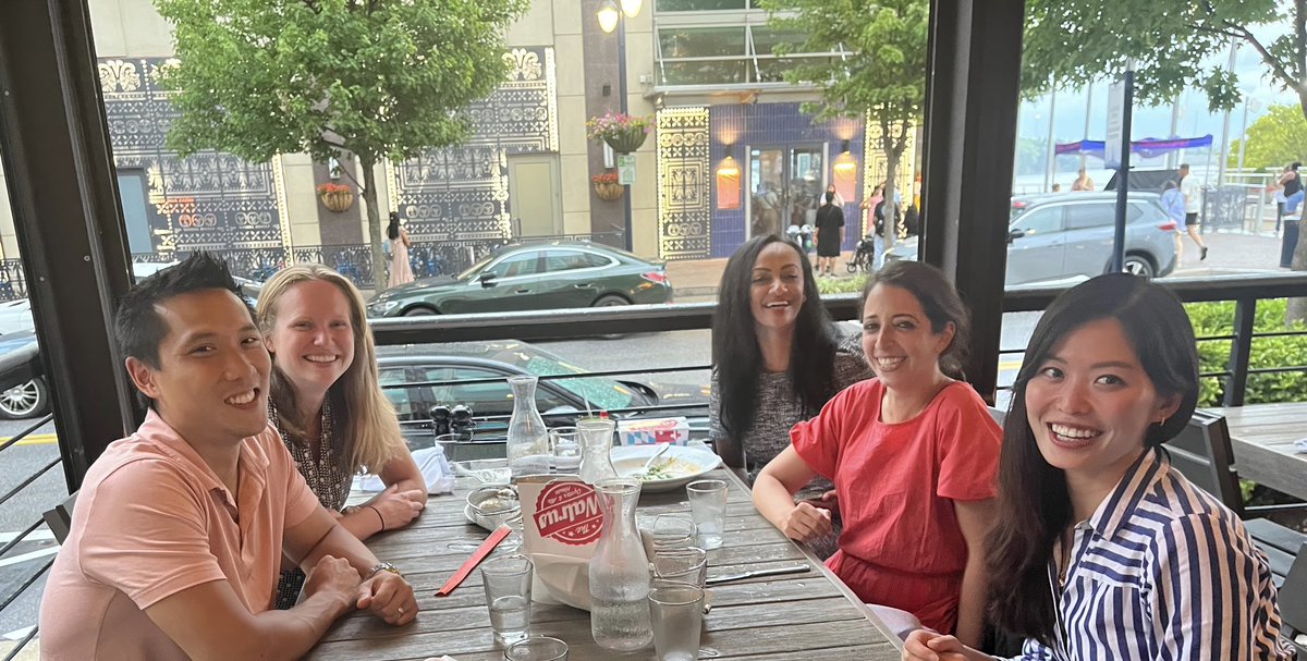 Last week at the 2024 World Congress of brachytherapy with mentors and friends, working together to raise awareness and advance this vital cancer treatment. #ABS2024 #cancerresearch #globaloncology #yaleradonc #RadiationOncology