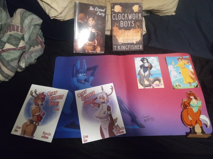 Empty Headed Dog’s pics and videos