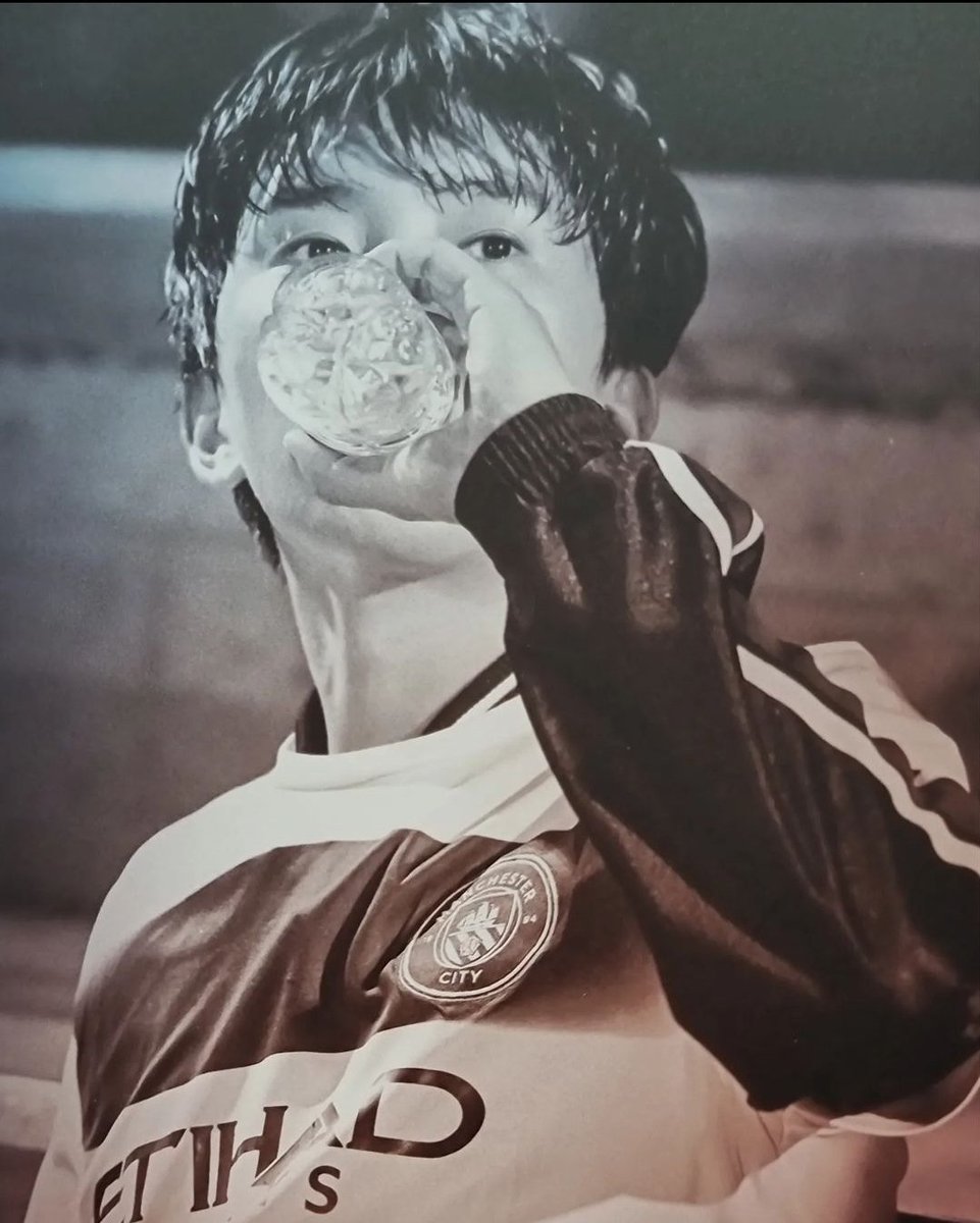 jhherolove's tweet photo. 영웅시😘🫶 https://t.co/CfhJZWUzI2