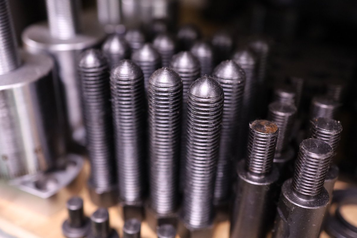 HugeTokens tweet media