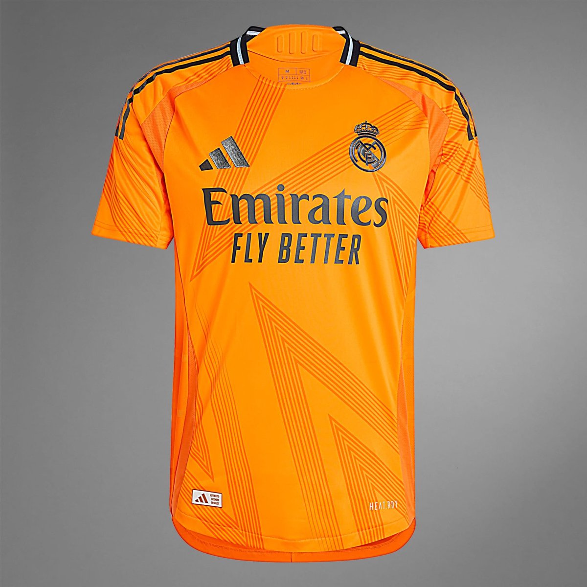 🚨 SORTEO DE LA NUEVA CAMISETA DEL REAL MADRID 🚨

Requisitos para participar: 

1. Dar RT a este tuit 🔁
2. Seguirme <a href="/Samu_R_M/">✝ 𝑺𝑨𝑴𝑼 🇻🇦</a> ✅️
3. Mencionar a un amigo 💬

¡Tenéis hasta el lunes 29 para participar! ¡Suerte! 🍀🤩