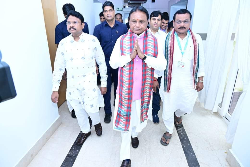 Tankadhar Tripathy tweet media