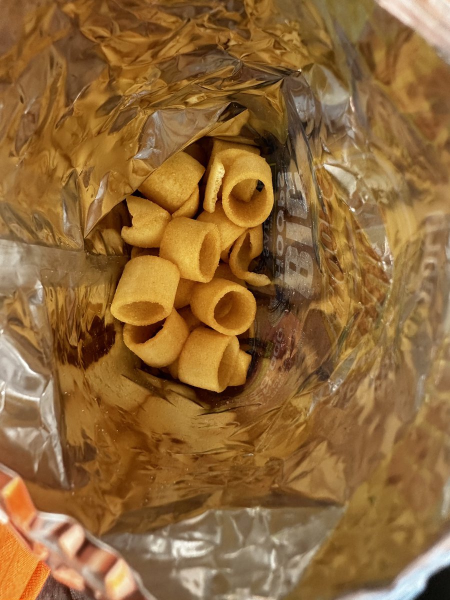 Christopher Doherty (@aap_chris) on Twitter photo hey ermmm <a href="/HulaHoopsUK/">Hula Hoops</a> where’s the rest of the packet gone? hey ermmm <a href="/HulaHoopsUK/">Hula Hoops</a> where’s the rest of the packet gone?