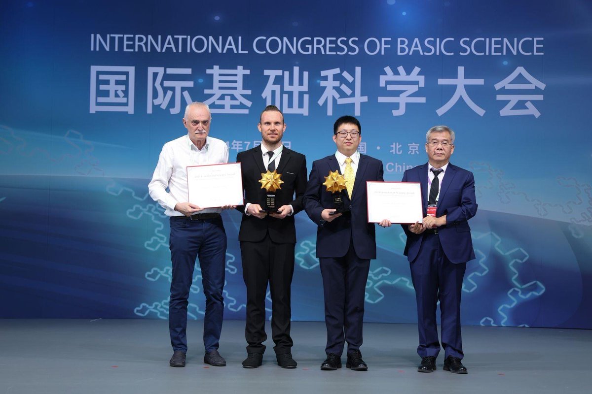 We are thrilled to announce that MM-Member Arnulf Jentzen, along with other authors, has received the prestigious Frontiers of Science Award for their outstanding publication at the International Congress of Basic Science 2024 in Beijing. uni.ms/c3y5g