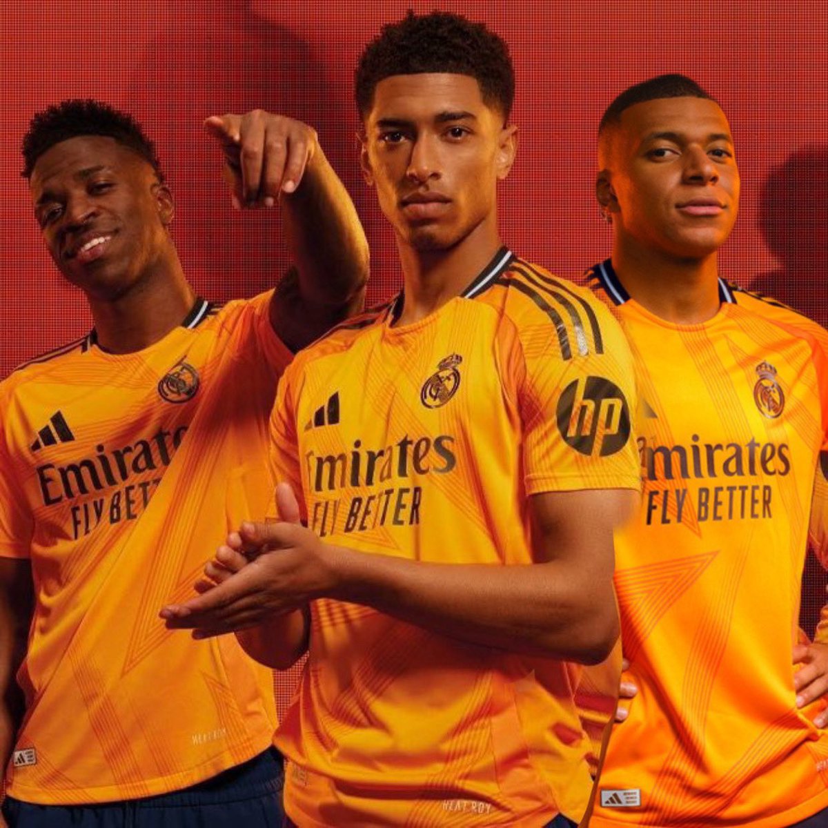 🚨 SORTEO INTERNACIONAL 🌎 

CAMISETA VISITANTE REAL MADRID 24/25!

Requisitos:
• RT
• Follow <a href="/BlazzRM/">TODAS MIENTEN</a> y <a href="/futboljersey7/">FutbolJersey77</a>

Opcional: Mencionar a 1 amigo para doble participación

Buena suerte a tod@s! 🍀