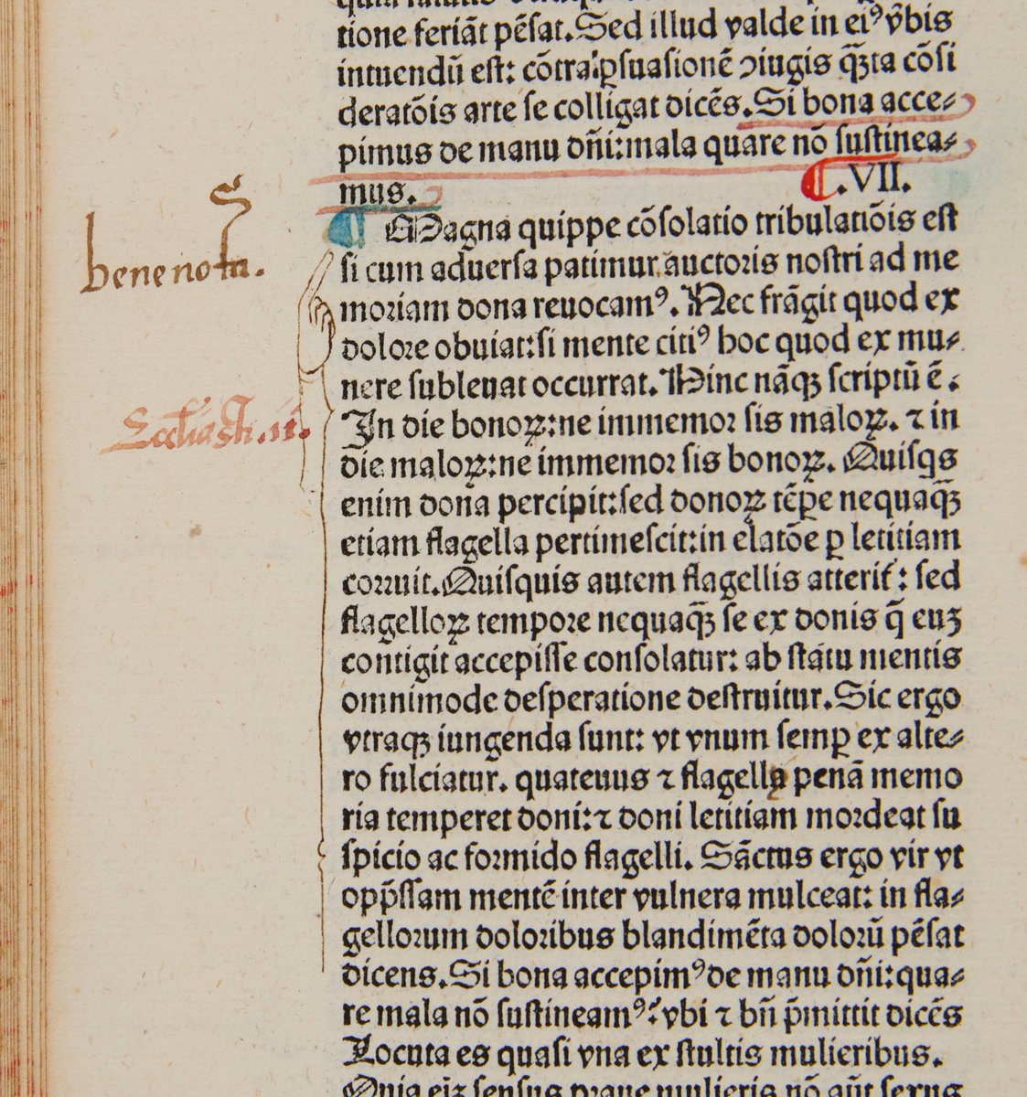 MarshsLibrary's tweet photo. A creative manicule, or pointing finger, indicating an important section in this book of commentaries by Pope Gregory I. The book was used by many readers between its publication in Venice 544 years ago & its arrival on our shelves in 1745! #ManiculeMonday #MondayMarginalia https://t.co/pxxH3NyZeC