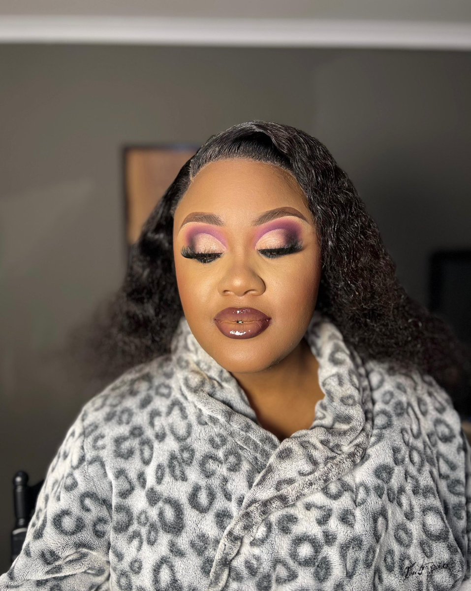 AmuwRikhotso's tweet image. Vaal based MUA 

#GirlTalkZA #RetweeetPlease #RETWEEETMEPLEASE