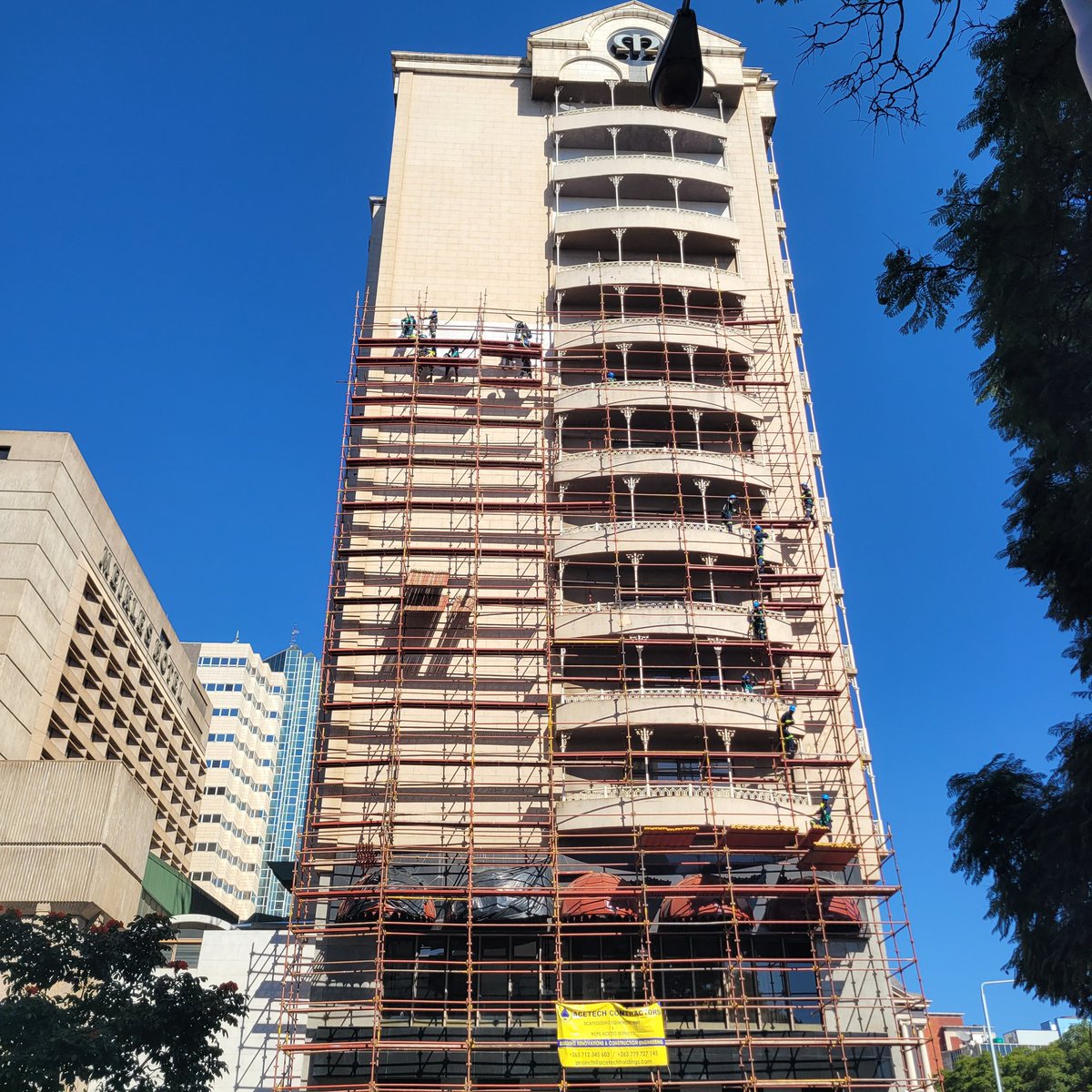 Nosbig Contractors tweet media