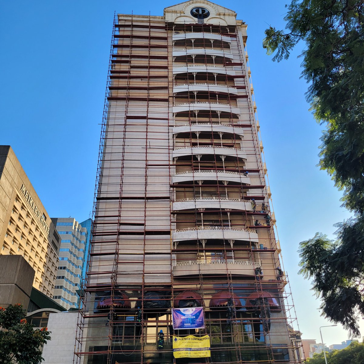 Nosbig Contractors tweet media