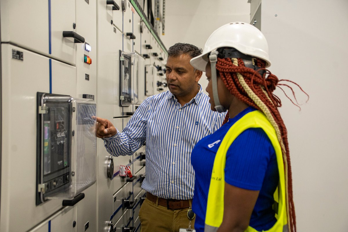 Press Release - Nairobi, Kenya, July 18th 2024

iXAfrica Launches Kenya’s First Hyperscale Data Centre in Partnership with <a href="/SchneiderAfrica/">Schneider Electric Africa</a> 

Click link to read more. se.com/za/en/about-us…

#hyperscaleAI #Switchgear #datacentre #iXAfricaNBOX1 #Kenya