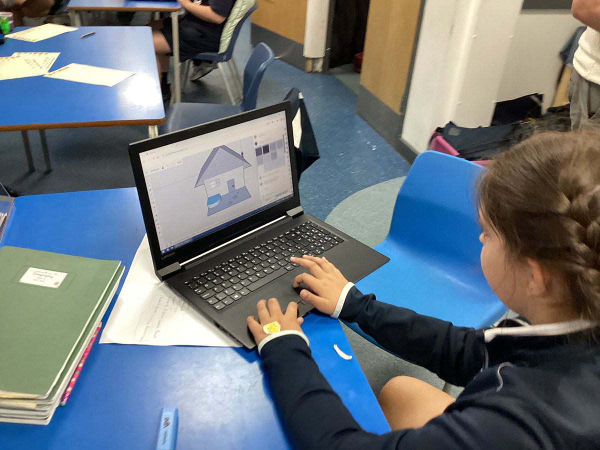 StSebsY5's tweet image. Year 5 have looked at the sketch up app where they designed homes out of different materials! @StSebastiansPri #SebsComputing