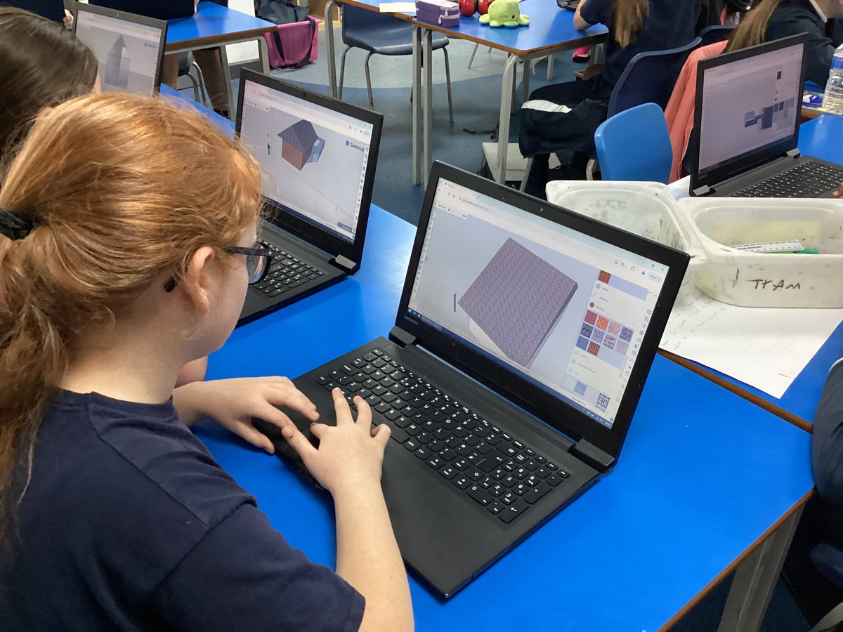 StSebsY5's tweet image. Year 5 have looked at the sketch up app where they designed homes out of different materials! @StSebastiansPri #SebsComputing