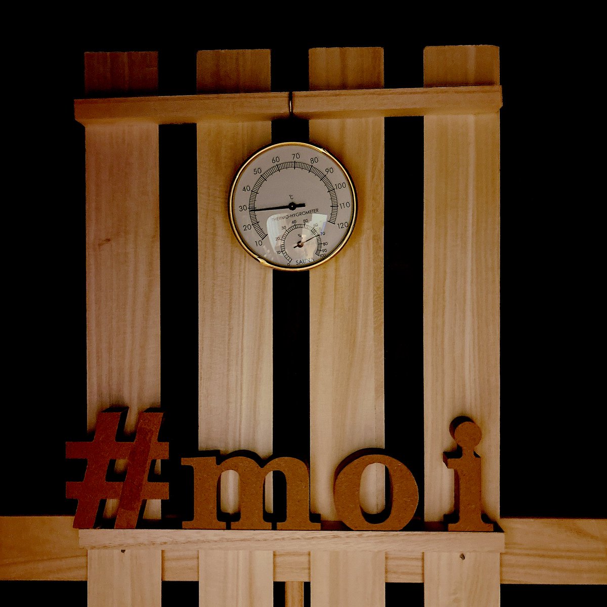 sauna37K's tweet photo. おうちDEサウナ購入！
#moi houseと名付けました🙋
常設なので色々と中身を遊べるので楽しい✨
#おうちDEサウナ　#サウナ https://t.co/PXGoepfQei