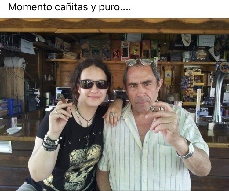 SataBlack's tweet photo. El último verano feliz al 100%. 
Te quiero papi❤️@Lean1927 https://t.co/pID3eUA1Gd