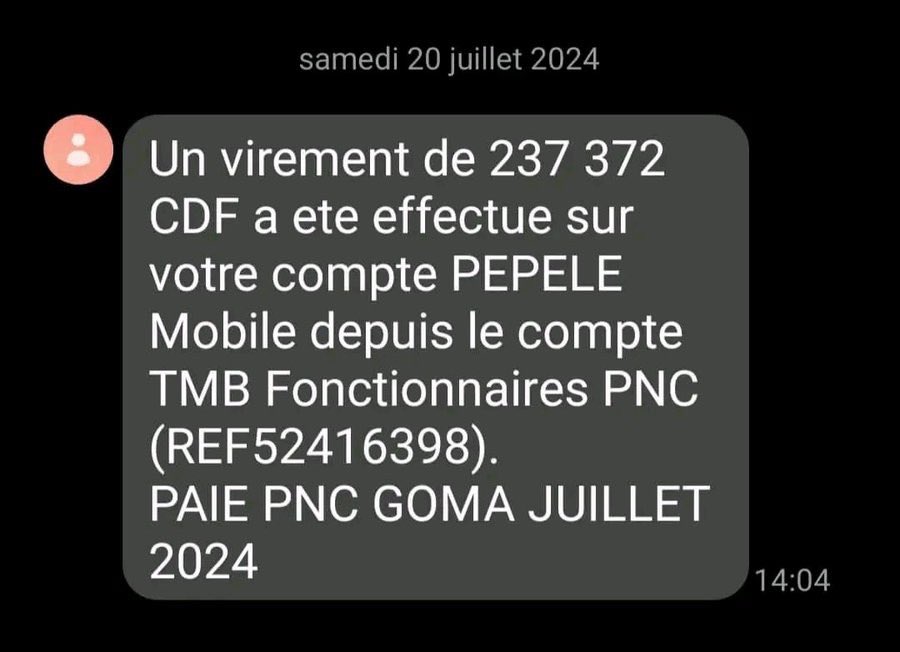RoseKazad1's tweet photo. Les défenseurs d c régime, dites moi c qu’un policier p faire avec 237000fc? On ne peut pas être méchants à c point, heureusement ke la justice d Dieu existe, @osee https://t.co/xuOe13vOYT