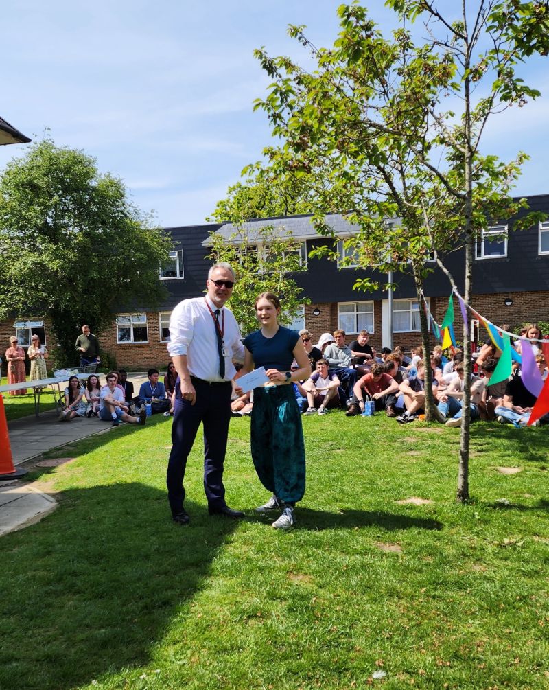 Reading List Foundation (@readinglist01) on Twitter photo Wonderful to see Gwen receiving her <a href="/ReadingList01/">Reading List Foundation</a> Scholarship from Bishop Luffa School. Good luck for #resultsday - we're sure you and your year will do brilliantly 🍀🍀 Wonderful to see Gwen receiving her <a href="/ReadingList01/">Reading List Foundation</a> Scholarship from Bishop Luffa School. Good luck for #resultsday - we're sure you and your year will do brilliantly 🍀🍀