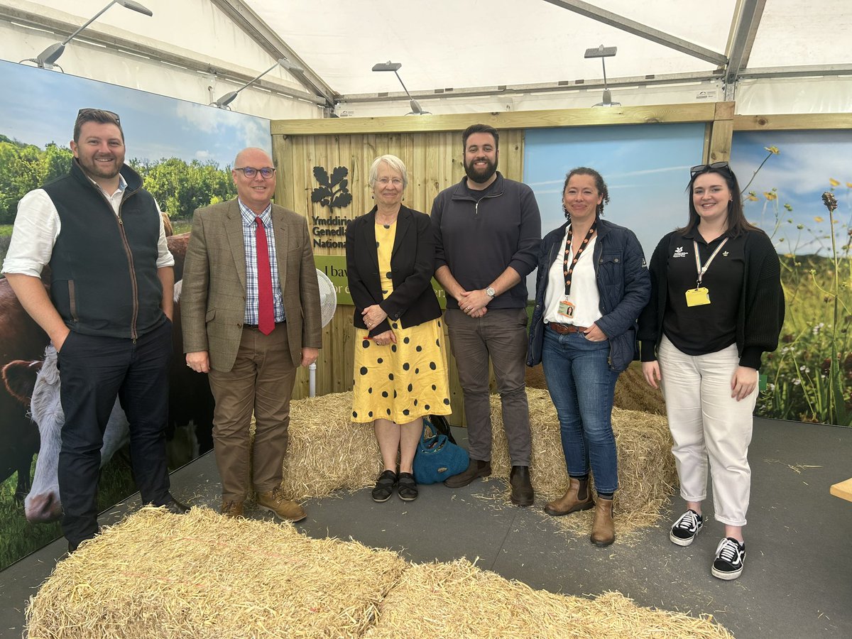National Trust Cymru (@ntcymru_) on Twitter photo Diolch <a href="/SeneddEconomy/">Economy, Trade and Rural Affairs Committee</a> for popping by our stand <a href="/royalwelshshow/">Royal Welsh Agricultural Society</a>
Great to chat about the benefits of nature-friendly farming in Wales.
#RoyalWelshShow Diolch <a href="/SeneddEconomy/">Economy, Trade and Rural Affairs Committee</a> for popping by our stand <a href="/royalwelshshow/">Royal Welsh Agricultural Society</a>
Great to chat about the benefits of nature-friendly farming in Wales.
#RoyalWelshShow
