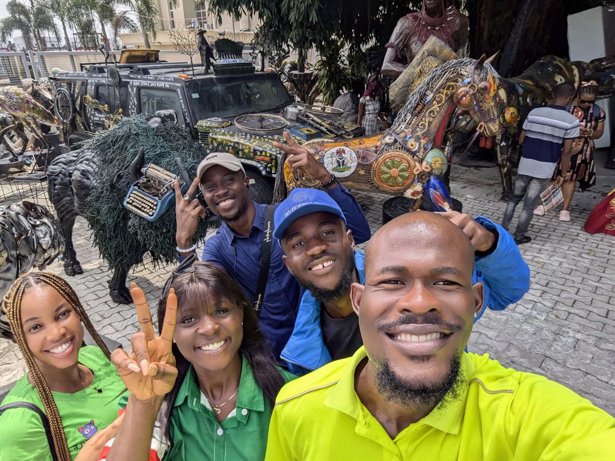 4YouthBYouth's tweet image. Long time no see😉 Hoping your week is as bright🌞 and beautiful😍 as these smiles from the recently concluded #MegaBootcamp. 

#Smile #MondayMood #MondayVibes #4youthbyyouth #innovation #youthempowerment #sdg3 #MondayMotivaton