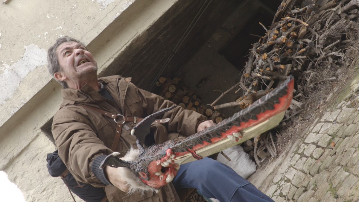 En_primera_fila's tweet image. Seguimos comentando las películas de @FantasiaFest a través de historias protagonizadas por personajes inadaptados: #Kryptic #Ovelhoeaespada #MashVille #TheRubberGun #FantasiaFest

Sigue nuestra cobertura en: enprimerafila.blogspot.com