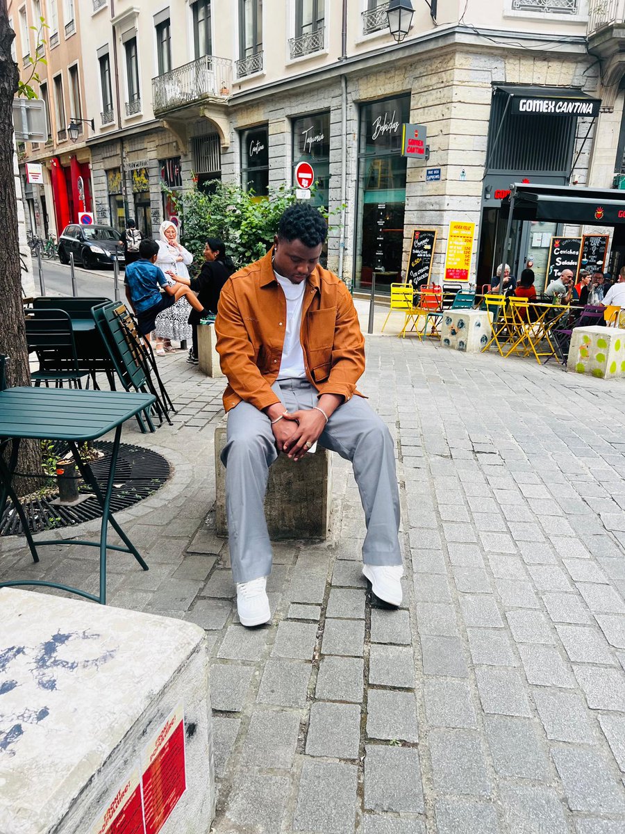 Ne jugez jamais l'avenir d'une personne sur la base de ses conditions actuelles, CAR LE TEMPS A LE POUVOIR DE TRANSFORMER LE CHARBON NOIR EN UN DIAMANT BRILLANT.
youtu.be/29bpGKaHwIY

Excellente semaine productive sous la Protection Divine le GvNg ♠️

#TGang