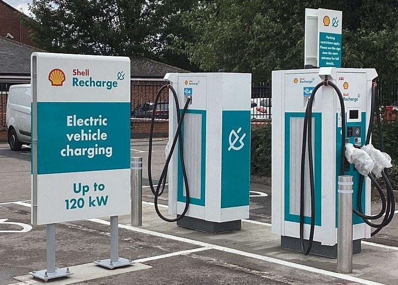 XmoStrata's tweet image. Signage installed and EV chargers liveried in situ and Waitrose Lutterworth. 
#signs #branding #vinylapplication