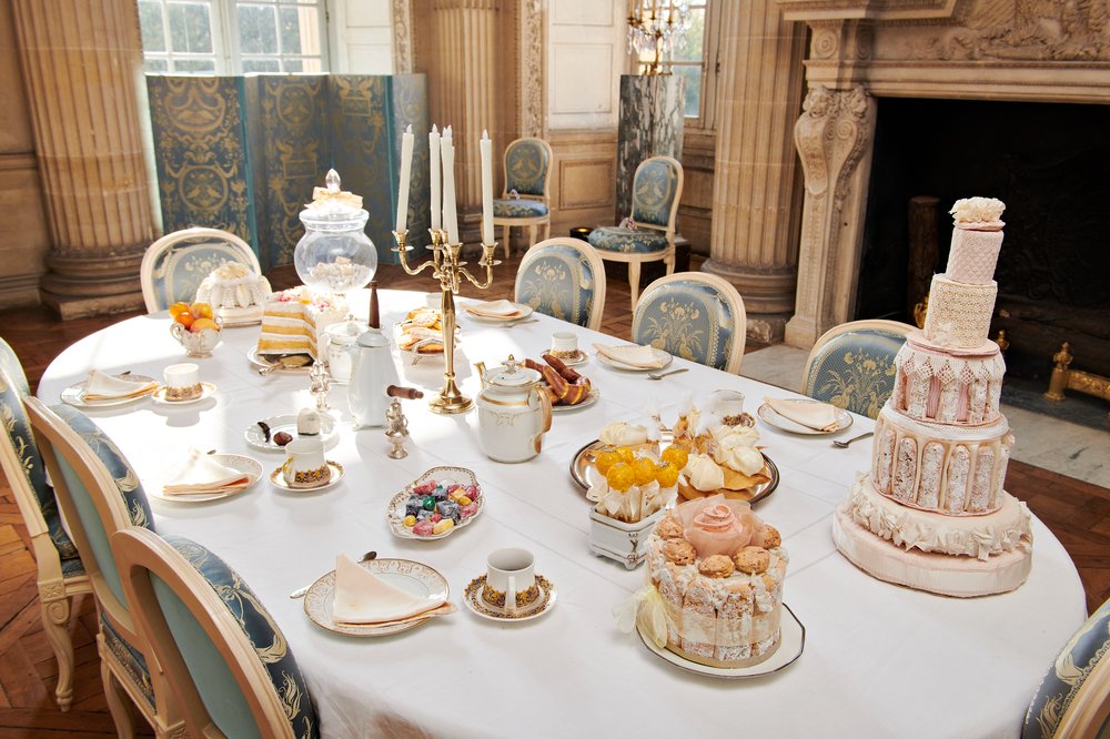 À la nuit tombée, poussez les portes du château de #Maisons ! 🏰 Dénichez tous les secrets du quotidien des domestiques. 🔎