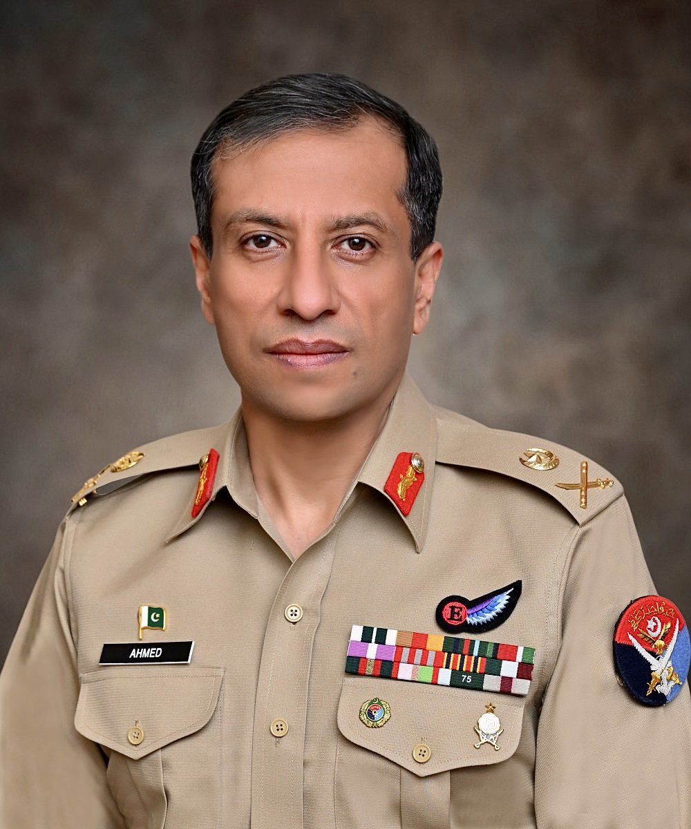 JUST IN: No large-scale military operation is being planned for dislodgement of terrorists inside Pakistan. 

Operation Azm e Istehkam is aimed at energizing intelligence-based kinetic operations and rooting out the terror-crime nexus. #DGISPR