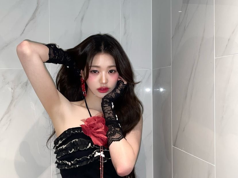 ivepics_'s tweet photo. wonyoung instagram update https://t.co/NbwlVNYcTz