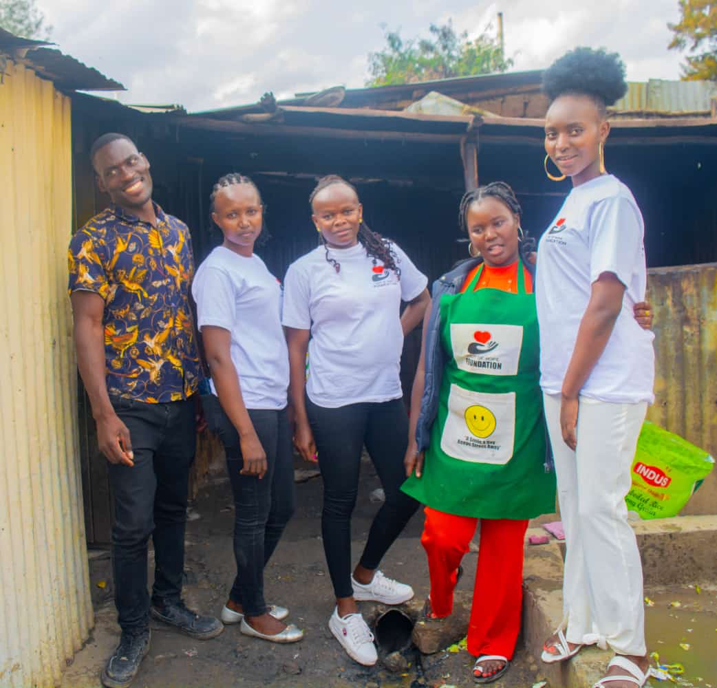 vohfoundation1's tweet photo. We Visit orphanage, elderly and do streer cleaning.Join us lets create love magic #kenya #tanzania #uganda #occupy2parliament #bonimwaitege #readyfortuesday #hillaryclinton #whitehouse #hanifa #occupyjkia #occupycbd #rutomustgo #minerals #kasmuel #passaris #GenZs https://t.co/xqEQpvXVIh