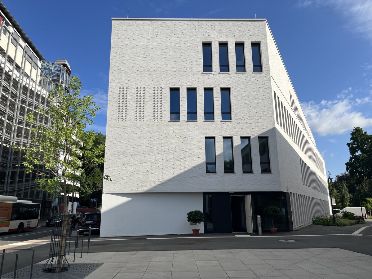 Hubert Locher tweet media